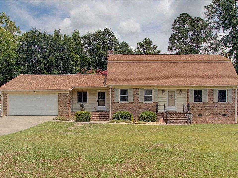 1st image of 2928 Moorland Dr