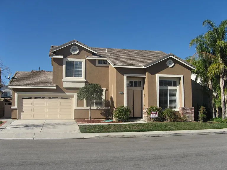 16608 Brambleberry Ct — Photo 2