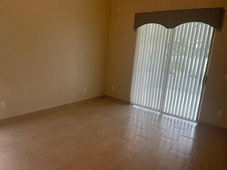 8919 Hannigan Ct — Photo 22