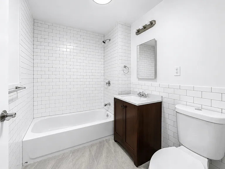 1980 Amsterdam Ave #4A — Photo 10