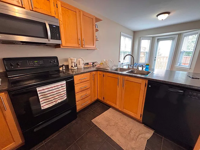 148 Transom Dr — Photo 7