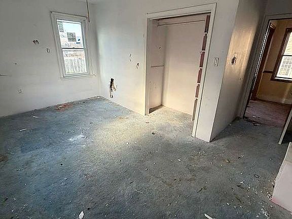 5th image of 26 Parsonage St