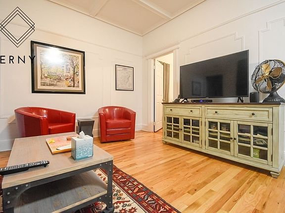 3rd image of 82 Downing St APT 1D