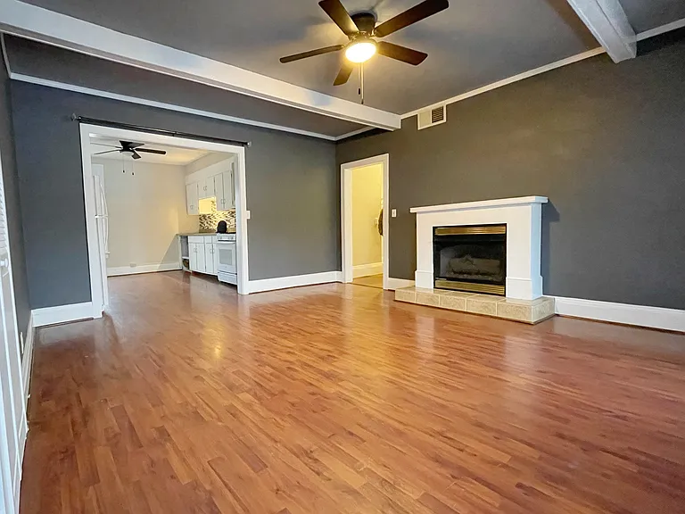 120 N Drake St #2 — Photo 1