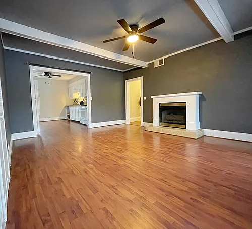 120 N Drake St #2 Photo 1
