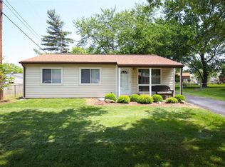 2880 Sugar Tree Ln, Maryland Heights, MO