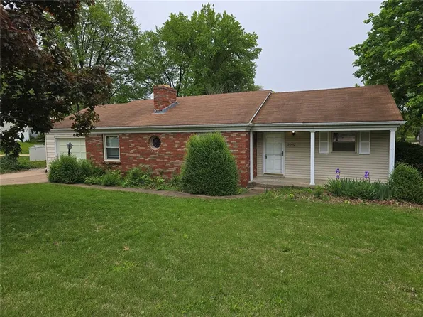 3000 Elm St, Saint Charles, MO 63301