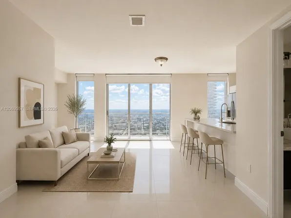 185 SW 7th St APT 4100, Miami, FL 33130