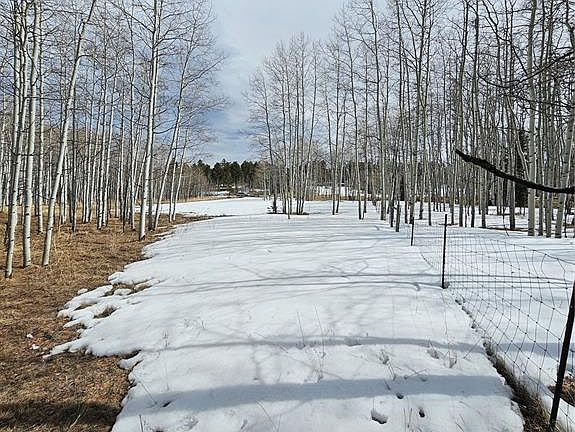 5th image of 417 Aspen Way Dr