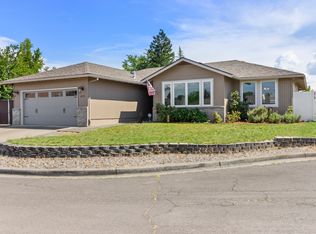 2038 Young Ct, Medford, OR