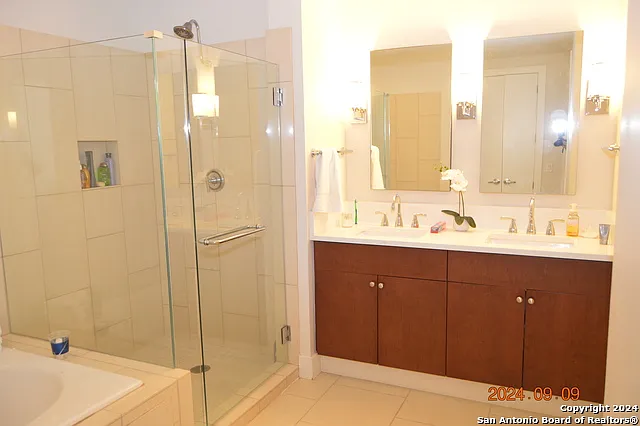 610 E Market St #2803 — Photo 20
