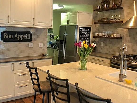 3rd image of 8612 Timber Park Dr #8612