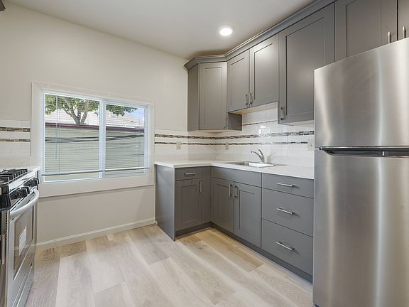 3rd image of 2021 Channing Way #8
