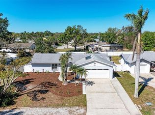 1112 67th St NW, Bradenton, FL 34209