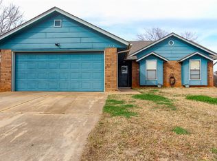 1713 SE 13th St, Moore, OK 73160