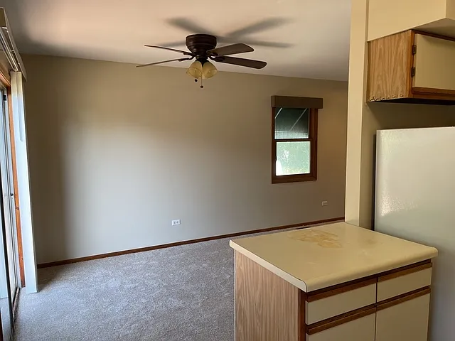 352 College St — Photo 12