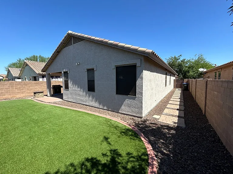 17051 W Windermere Way — Photo 2