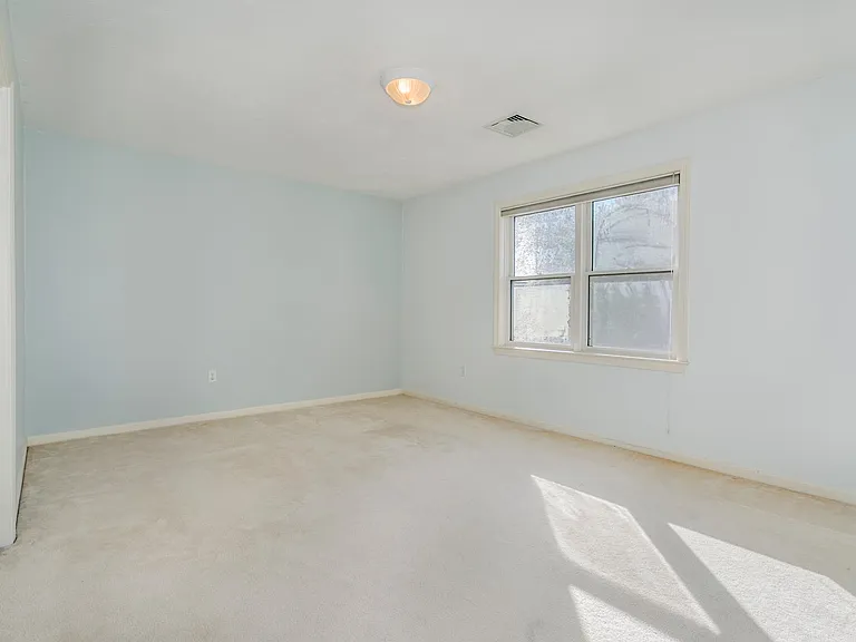 9 Reservoir Rdg — Photo 3