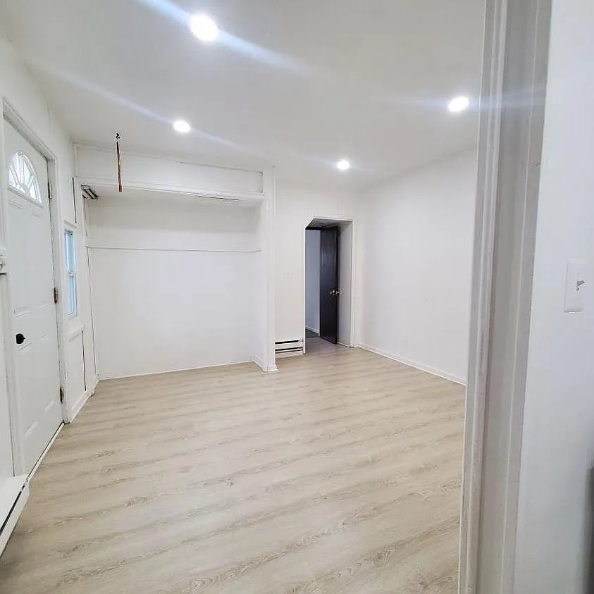 1 bed, 600 sqft, $1,220 — Photo 1