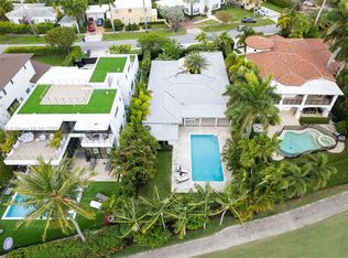 440 W 62nd St, Miami Beach, FL 33140