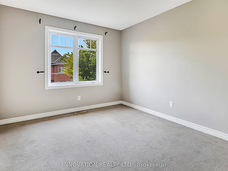 126 Garrity Cres — Photo 13