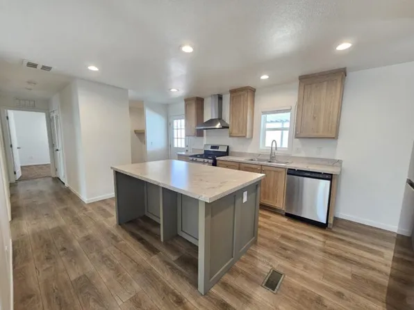 3751 S Nellis Blvd Space 369, Las Vegas, NV 89121