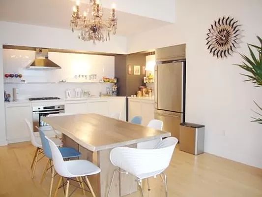 1st image of 15 Broad St APT 3314