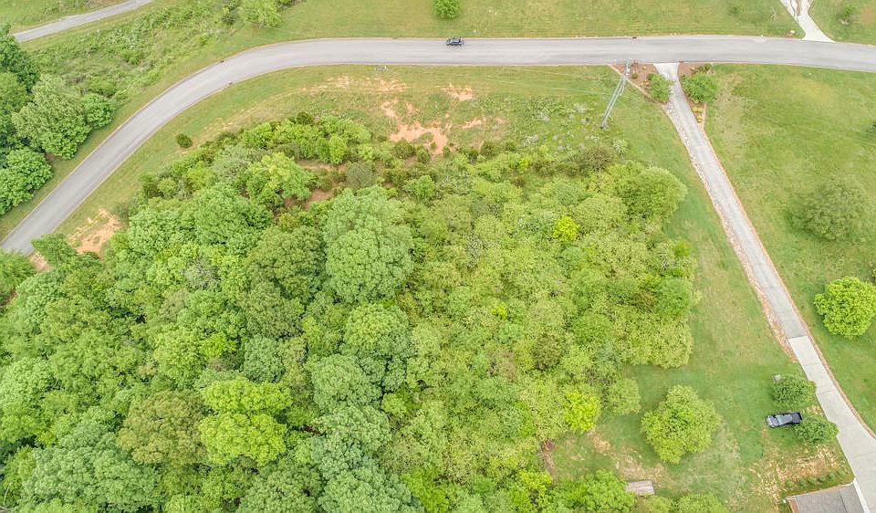1st image of 150 Vineyard Cove Dr