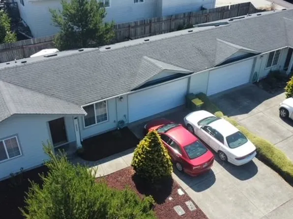 3410/3430 Redwood St, Florence, OR 97439