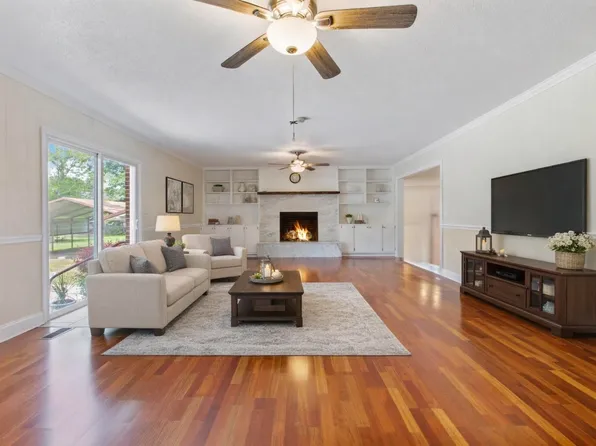 113 Center St, Moncks Corner, SC 29461