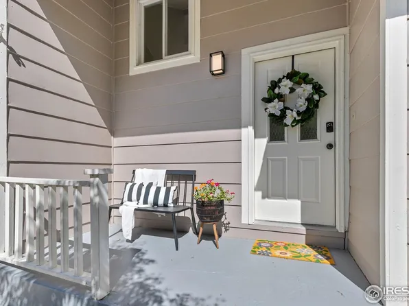 8087 Meadowdale Sq, Niwot, CO 80503