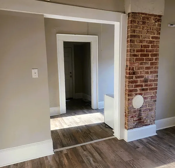608 Arrington Ave #B — Photo 7