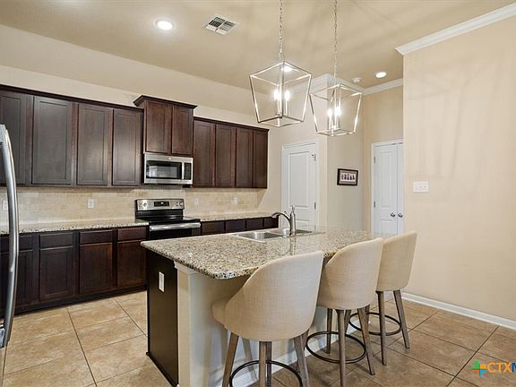 5th image of 5627 Drury Ln