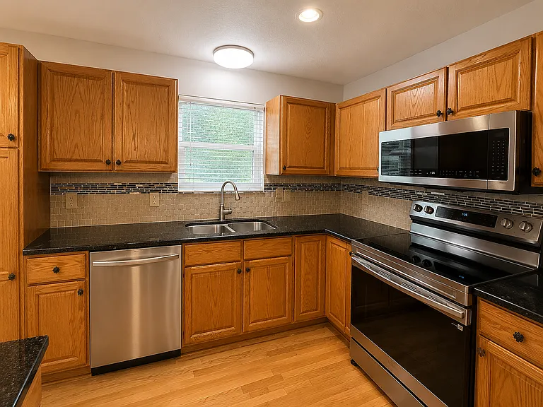 5990 Rings Rd — Photo 9