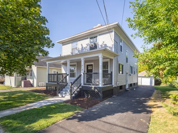 414 Billings St, Elgin, IL 60123