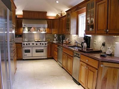 2nd image of 12126 Pleasant Valley Dr