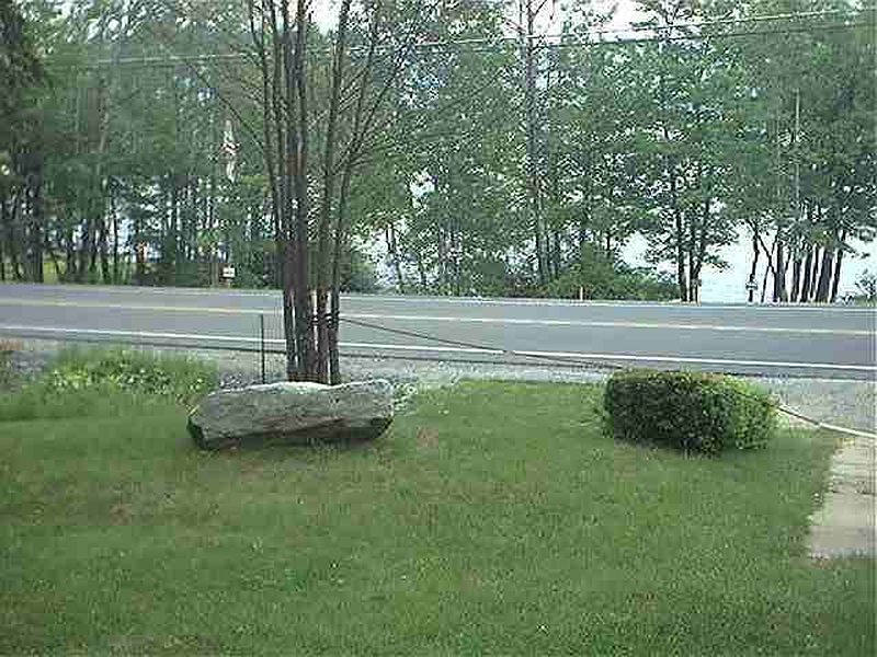 5th image of 555A W COUNTY RT 4