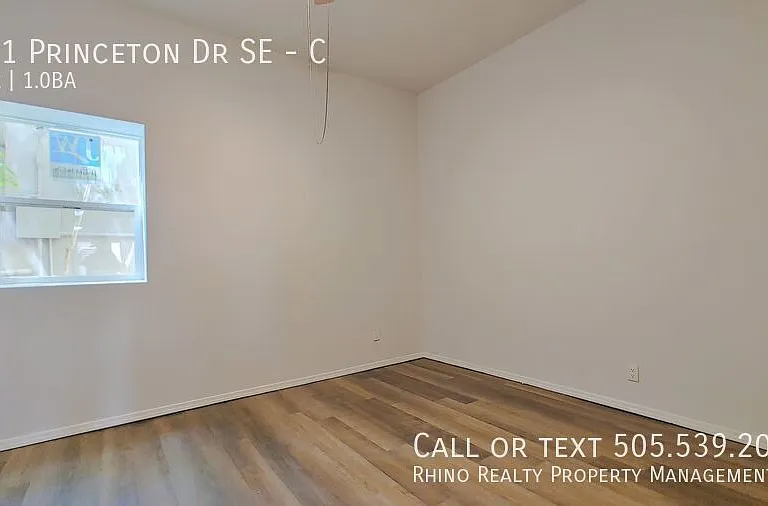 501 Princeton Dr SE #C — Photo 4