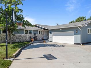 815 N Reed Pl, Kennewick, WA 99336