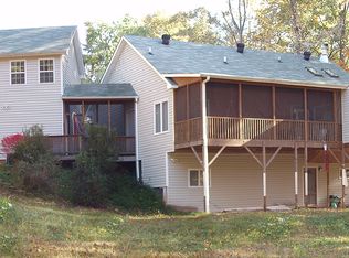 164 Ridgewood Dr, Woodstock, GA 30188