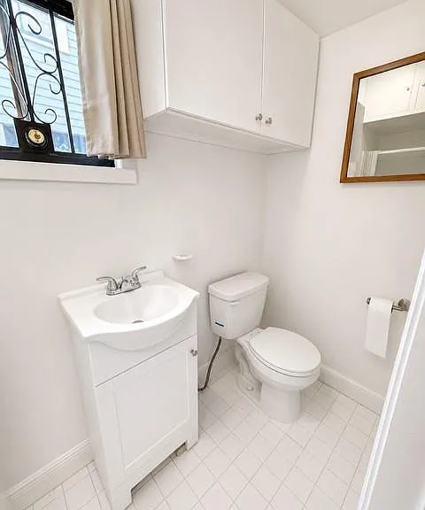 2356 Magazine St #103 — Photo 5