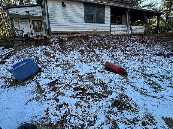 3rd image of 92 Whitehead Road