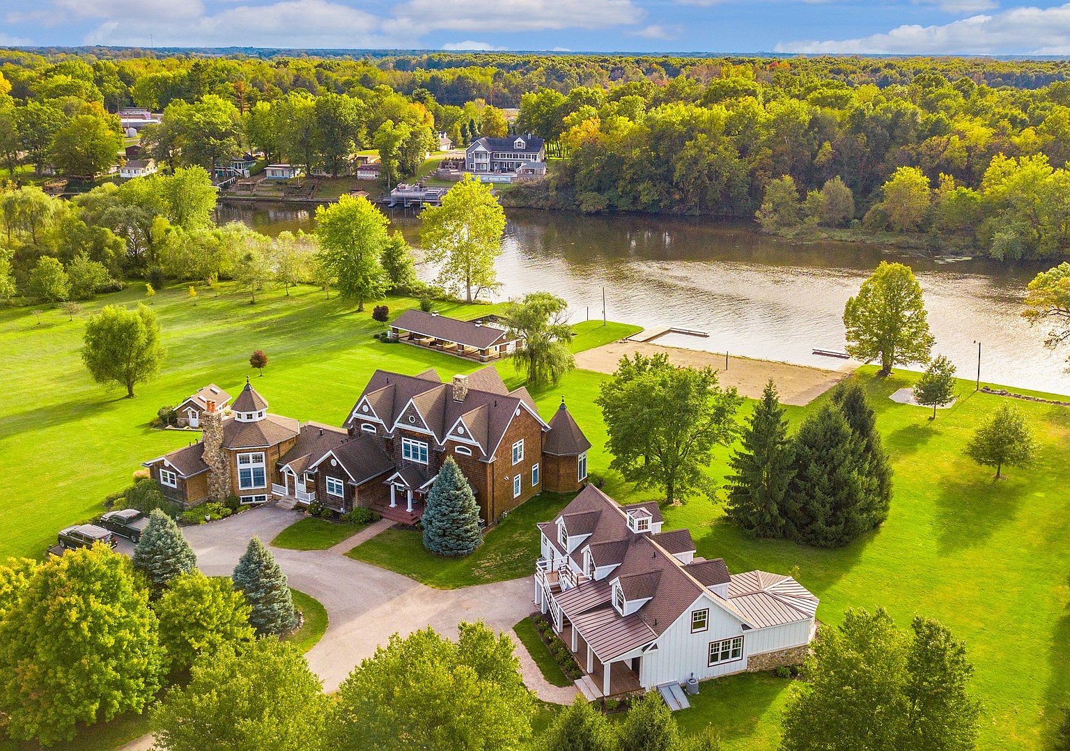 7332 N East Shafer Dr, Monticello, IN 47960 Zillow