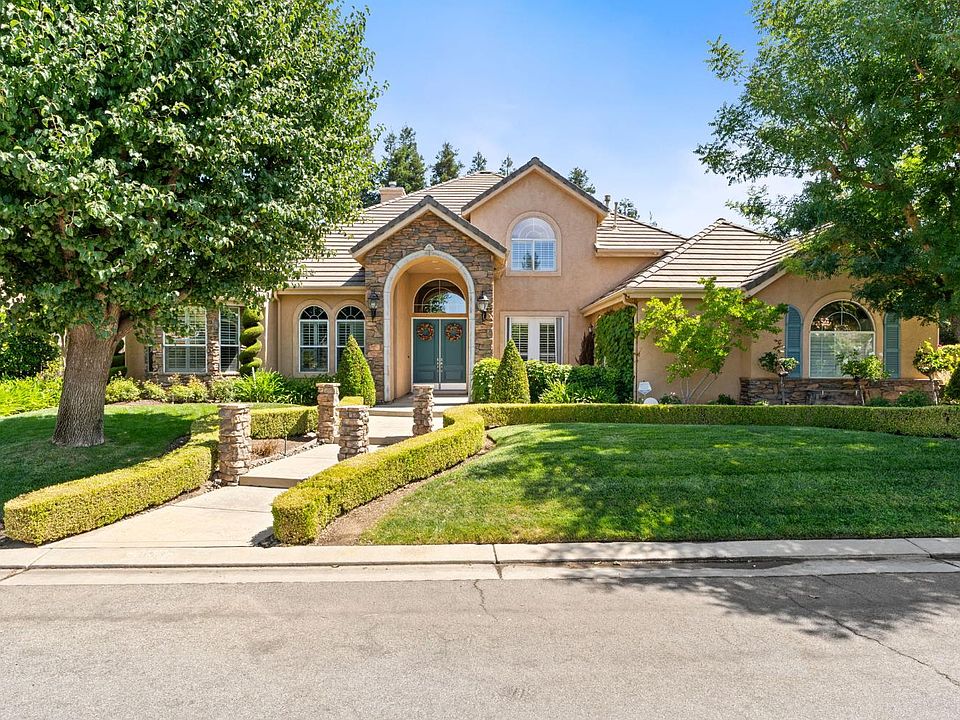 1st image of 10532 N Medinah Cir