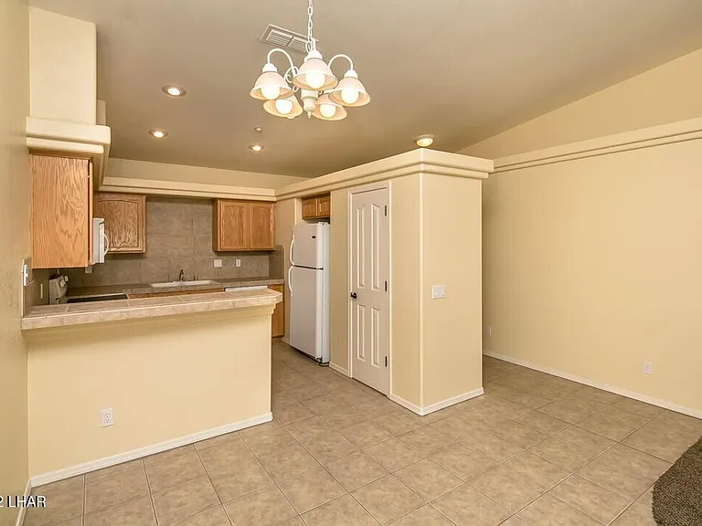 1292 Vaquero Dr #101 — Photo 6