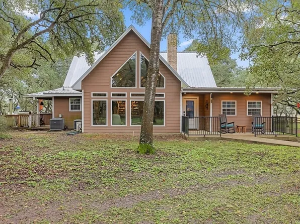 1131 Greak Rd, Sheridan, TX 77475