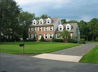313 E Spencer Ln, Galloway, NJ 08205