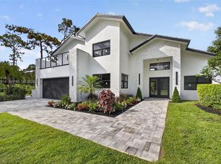 12725 Mallard Creek Dr, Palm Beach Gardens, FL 33418