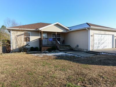174 Arrowhead Cir, Rockaway Beach, MO, 65740