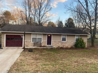 113 2nd St, Rockwood, TN 37854